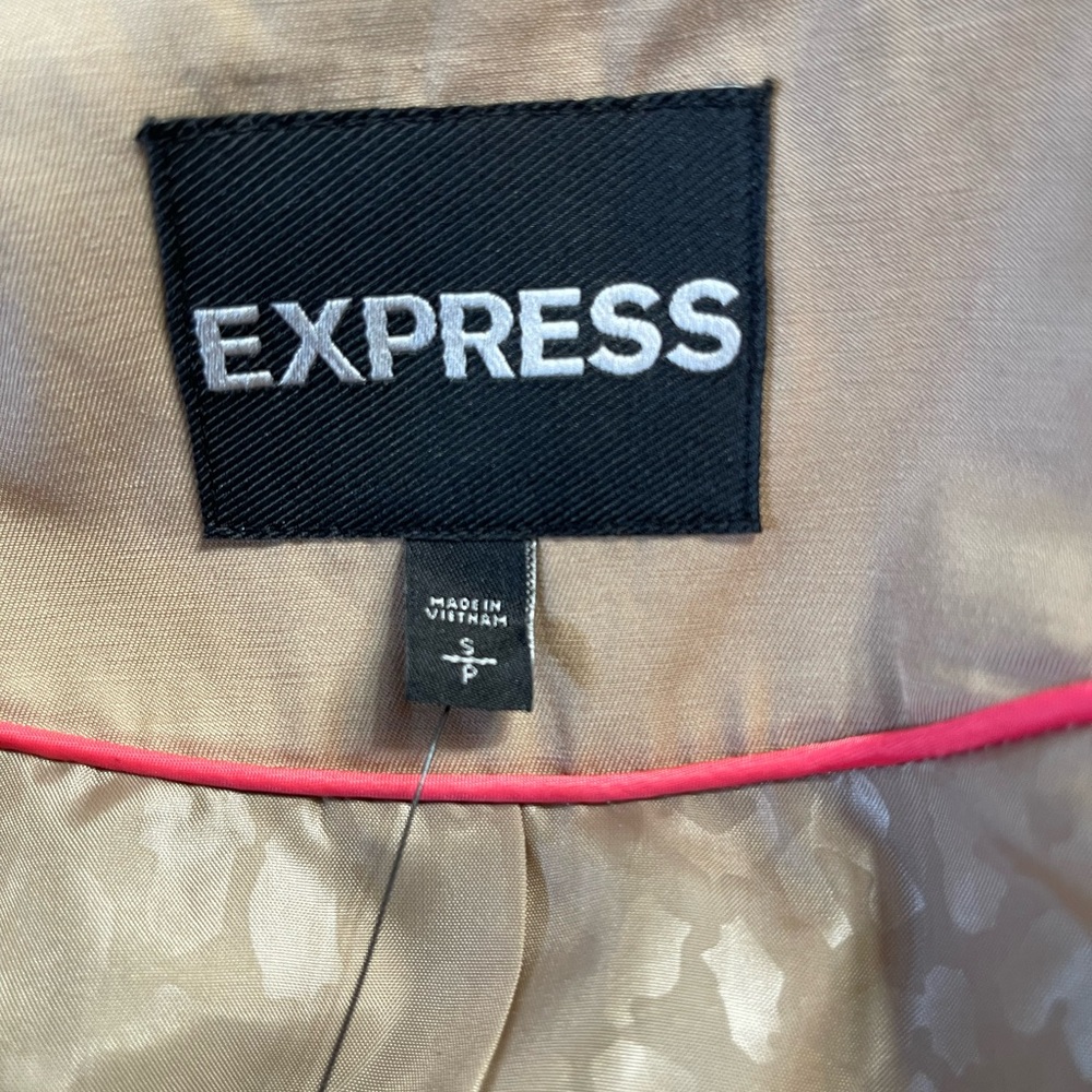 Express Tan Trench Coat with Notched Lapels - Picture 7 of 15